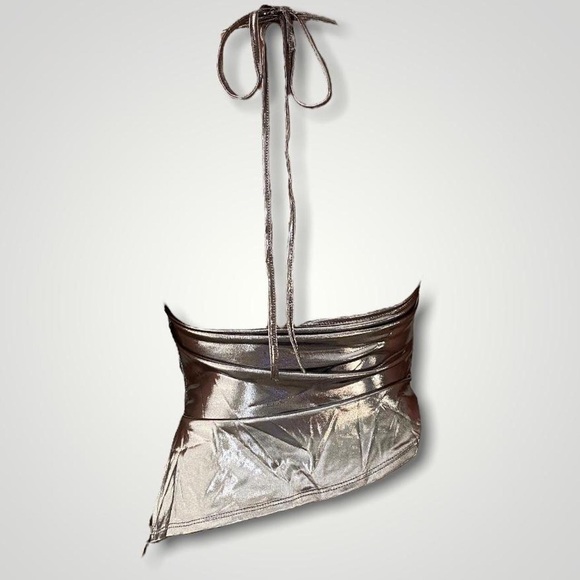 Galactic - Silver metallic halter top 🛸 - Picture 6 of 6